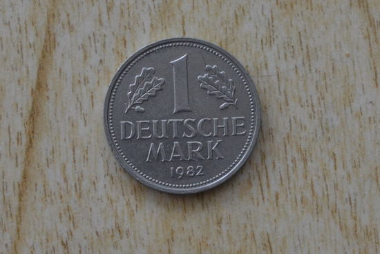 Германия 1 марка 1982