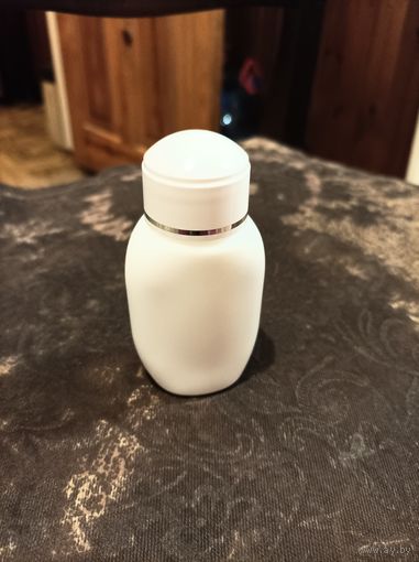 Флакон, бутылка молочное стекло