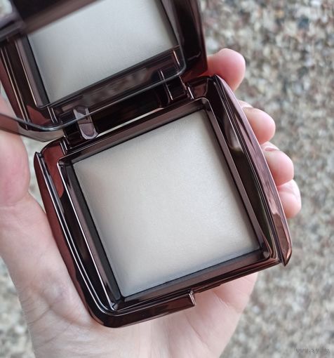 Hourglass Ambient Lighting Powder 10 gr (Ethereal Light)