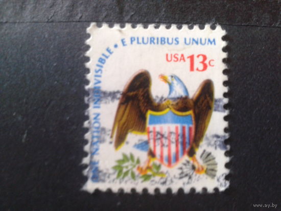 США 1975 стандарт, герб