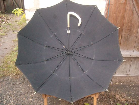 Ретро-зонтик