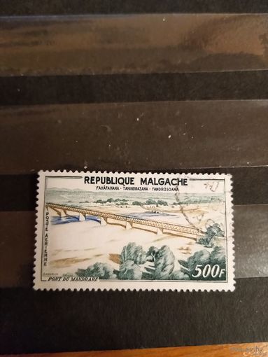 1960 республика Мадагаскар дорогая высокономинальная марка концовка серии флора мост (2-10)