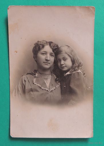 Фото "Еврейка с дочерью", РИ до 1917 г.