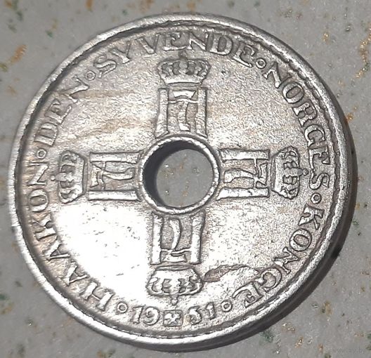 Норвегия 1 крона, 1951 Форма: Круг c отверстием (14-2-11(в))