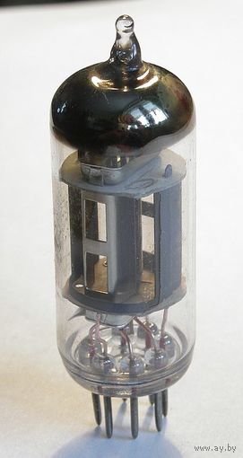 Электронная лампа 6Ж5П (Высокочастотный тетрод с пентодной характеристикой)