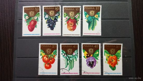 Польша - 1974 - Ягоды, овощи и фрукты. Международный Садоводческий конгресс - [Mi. 2329-2336] - полная серия - 8 марок. Гашеная.