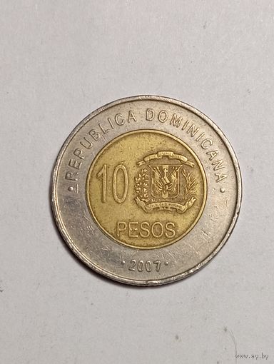 Доминиканская республика 10 песо 2007 года .