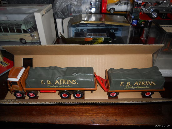 Atkinson 8 Wheel Truck & Trailer With Loads Set "F.B. Atkins" .Corgi Classics 1/50.