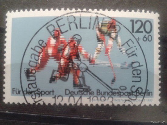 Берлин 1983 Хоккей Михель-2,5 евро гаш.