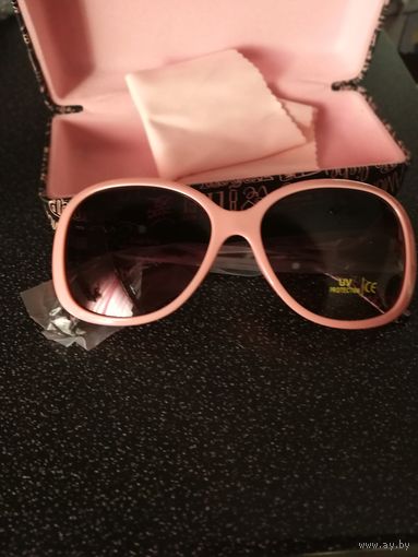 Солнечные очки Мэри Кэй