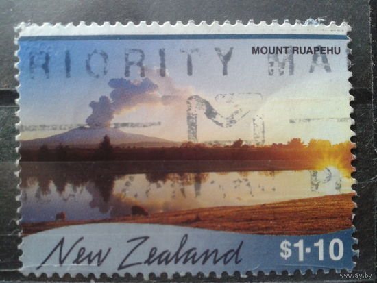 Новая Зеландия 2000 Вулкан Михель-1,4 евро гаш