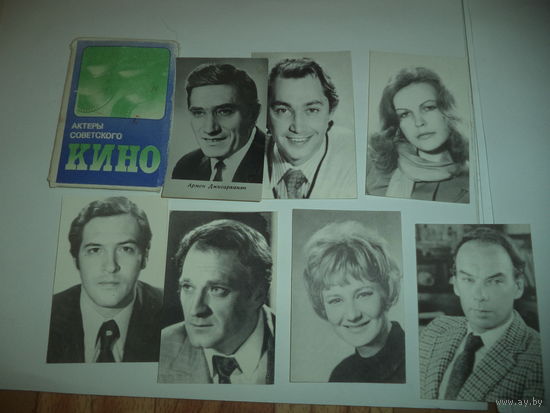 Комплект открыток. Актеры советского кино. 23 открыток в упаковке . миниатюрный формат.