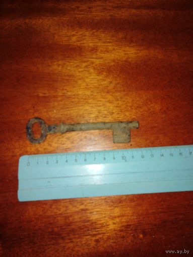Ключ старинный от замка