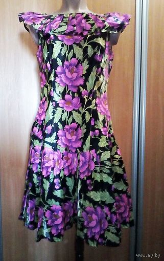 Винтажное летнее яркое цветочное ретро платье