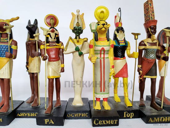Фигурки из серии "Тайны богов Египта"