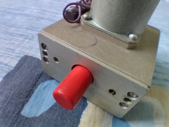 Электромагнитное реле термостат пускатель выключатель аварийный похож на ТКЕ ТКД, СССР