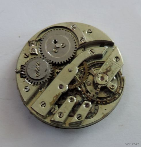 Механизм от карманных часов до 1917г. Диаметр 3.2 см. Не исправный.