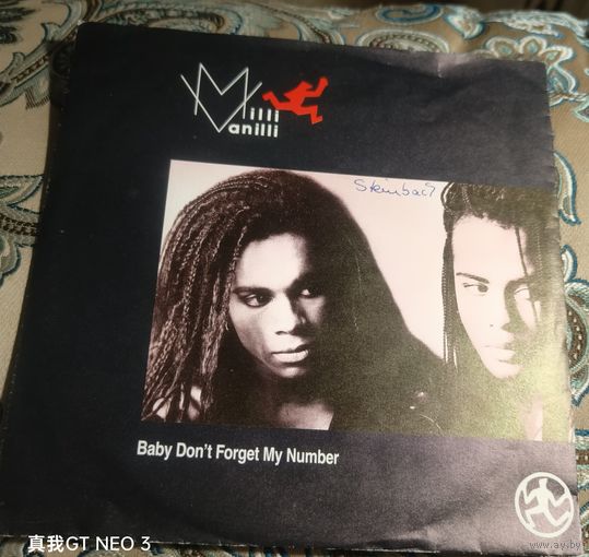 Milli Vanilli 1. Single, 45 RPM, 7" 1988 г.