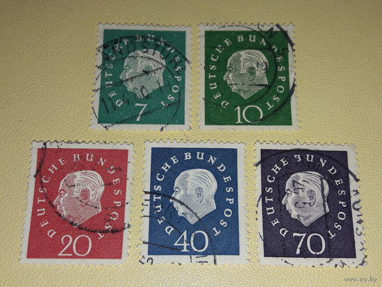 Германия ФРГ 1959 Стандарт. Теодор Хойс. Полная серия 5 марок