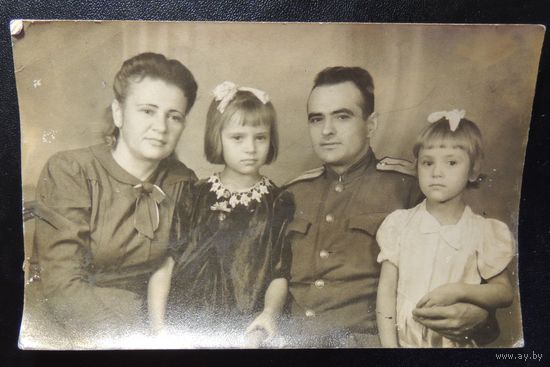Семья офицера еврея, 1946 г.