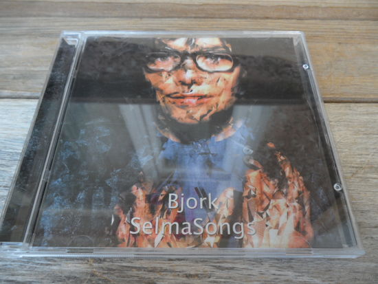 CD - Bjork - SelmaSongs - записи Polydor, 2000 г., пр-во Россия