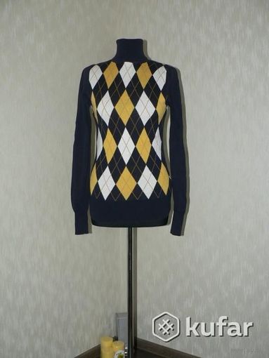 Фирменный свитер по символ. цене.Фирма Calliope