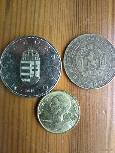 Венгрия 10 форинтов 2012, Болгария 5 сотинок 1962, Франция 5 центов 1980  -14