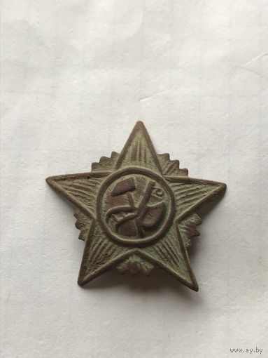 Часть знака для личного состава  фехтовальной школы РККА