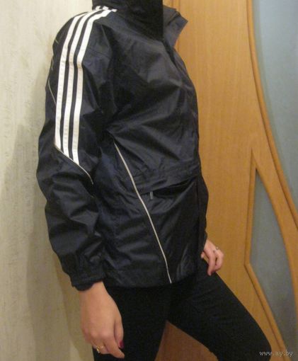 Куртка-ветровка Adidas, оригинал, унисекс, маркировка - 12 лет, рост 152 см