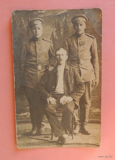 Фото "Солдаты РИ с наградами", до 1917 г.