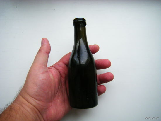 Старинная Миниатюрная бутылка. АЛКОГОЛЬ!