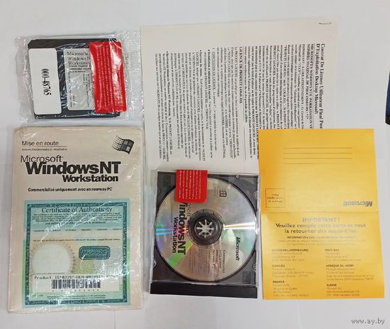 Windows NT. WorkStation. Лицензионный комплект. 3 дискеты + диск + бумаги