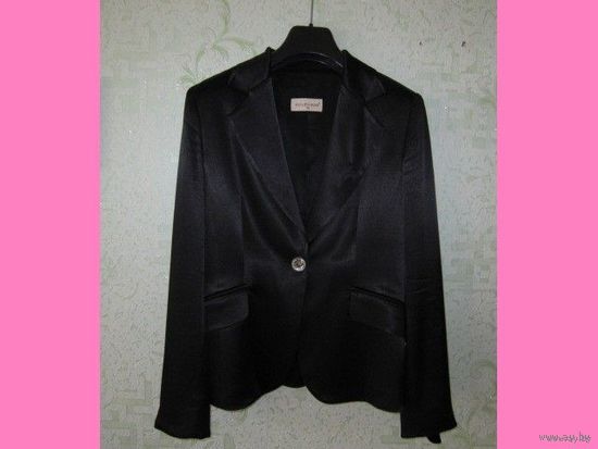 Стильный атласный деловой костюм (пиджак + юбка), р.42-44