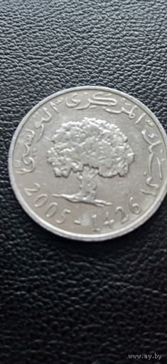 Тунис 5 миллим 2002 г.