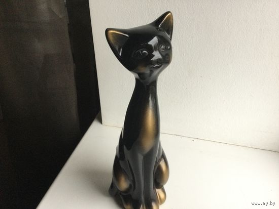 Котик ,керамика.