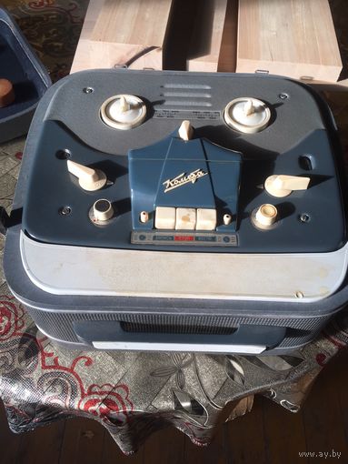 Магнитофон КОМЕТА из 60-х