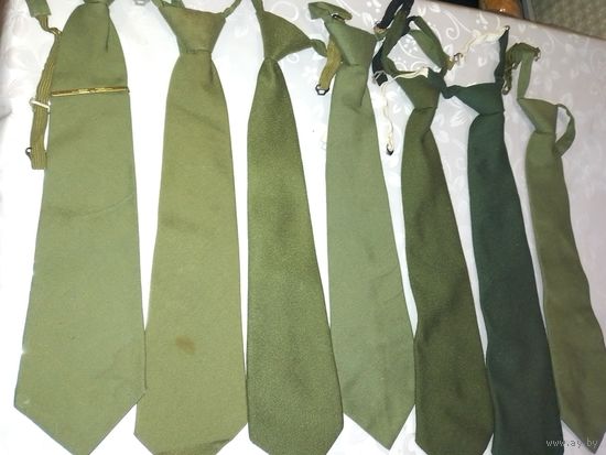 Военный галстук 6 штук.