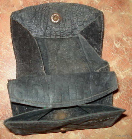 Старинный кожаный кошелёк