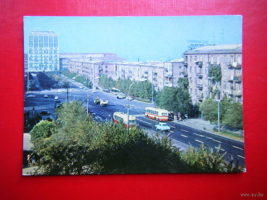 Открытка 1974г. Ереван. Улица Комитаса.