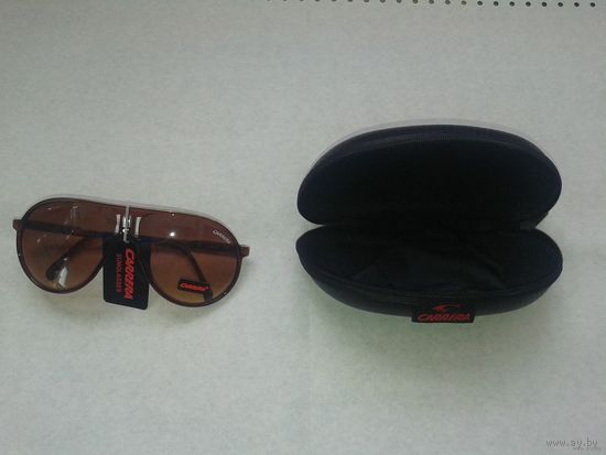 Солнцезащитные очки CARRERA с чехлом