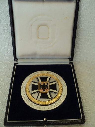 Медаль настольная BUNDESREPUBLIK DFUTSCHLAND